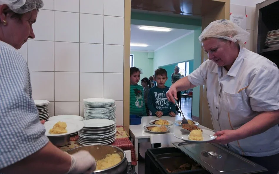 Dieta planetarna w szkołach. „Najwi...
