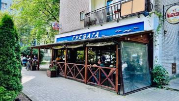 Fregata. Bar restauracyjny.