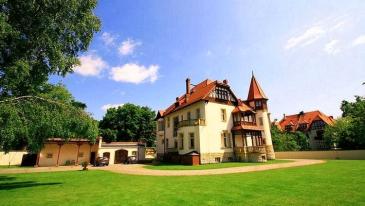 Hotel i Restauracja Pałacyk