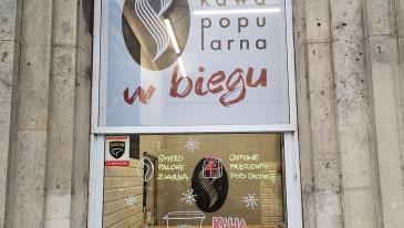 Kawa Popularna w biegu