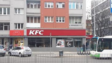 KFC al. Niepodległości