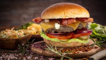 Meet & Fit - Slow Food Burger Warszawa