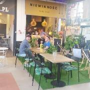 Niewinność Wine Bar