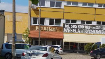 Pod Różami