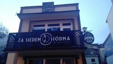 Pub "Za Siedem Siódma"