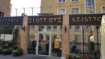 Restauracja Złoty Ryż - na miejscu i na dostawę