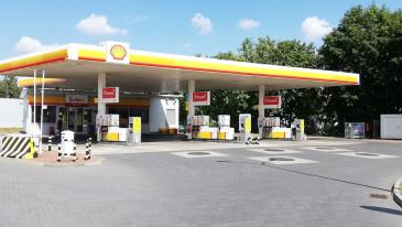 Shell petrol station