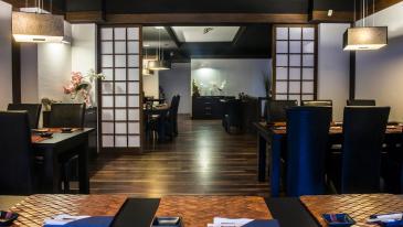 SUSHI ROOM